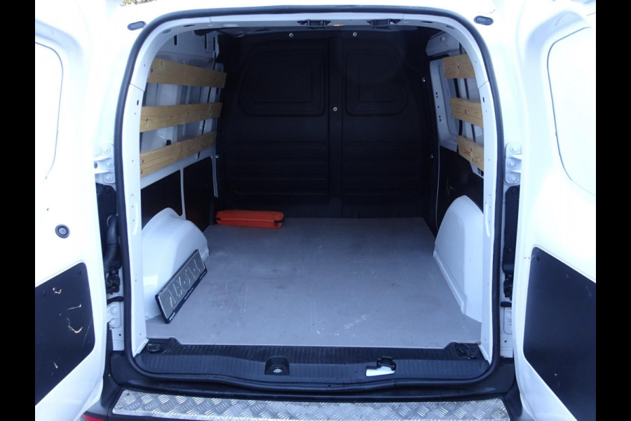 Renault Kangoo 1.5 Blue dCi Comfort L1 AIRCO NAVIGATIE CRUISE CONTROL PDC Renault Kangoo 1.5 Blue dCi Comfort L1 AIRCO NAVIGATIE CRUISE CONTROL PDC