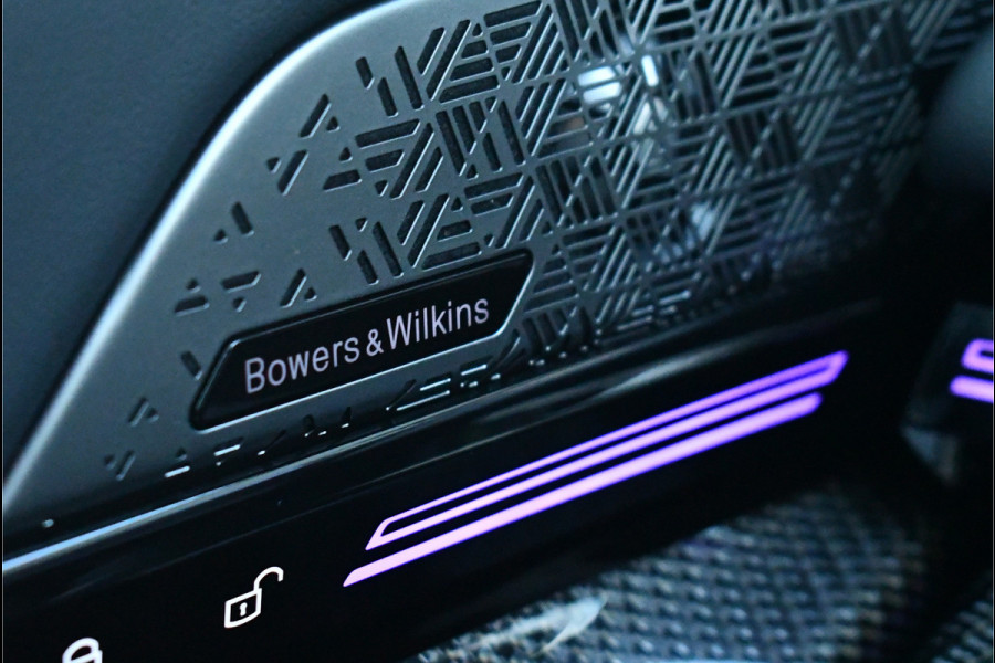 BMW 5 Serie Touring 520i M-Sport Pano Trekh B&W 21inch ACC 360 HUD Stoelventilatie Brooklyngrau