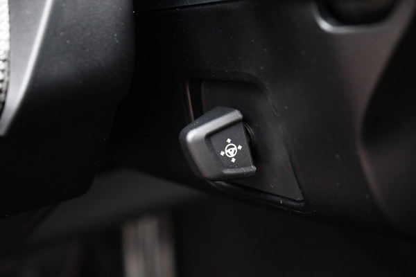 BMW 5 Serie Touring 520i M-Sport Pano Trekh B&W 21inch ACC 360 HUD Stoelventilatie Brooklyngrau