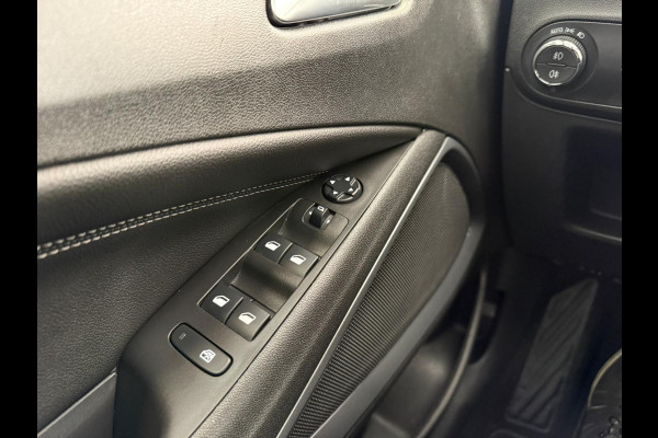 Opel Crossland 1.2 Turbo Elegance | Rijklaar | Navi | Camera | Parkpilot | Stoel + stuurverwarming |