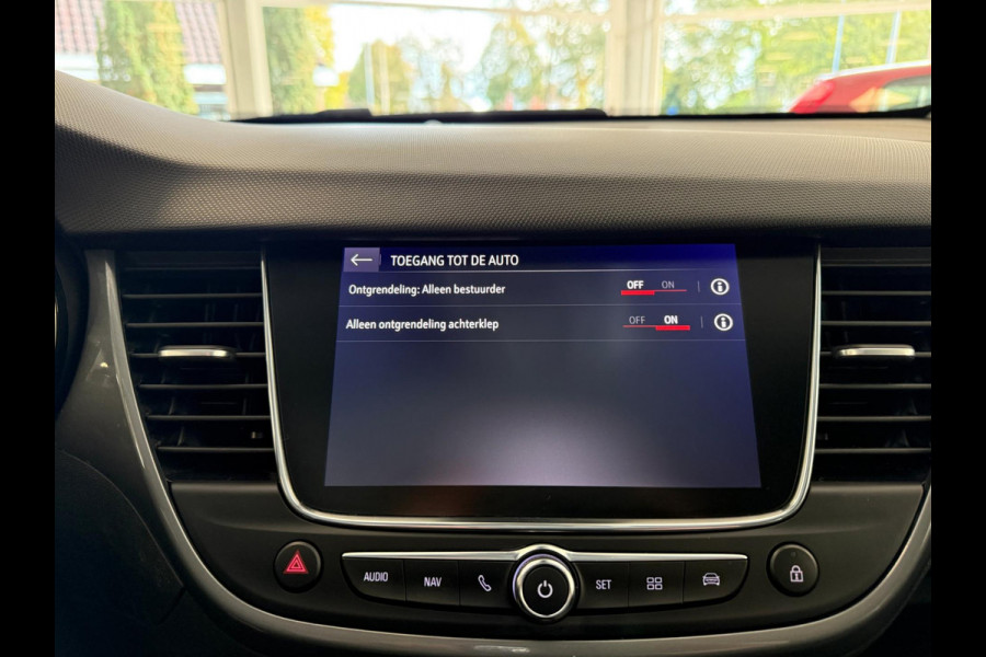 Opel Crossland 1.2 Turbo Elegance | Rijklaar | Navi | Camera | Parkpilot | Stoel + stuurverwarming |