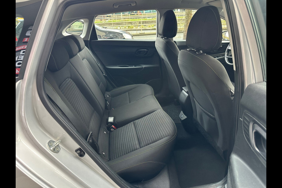 Hyundai i20 1.0 T-GDI Comfort Automaat Clima Camera Carplay Hyundai i20 1.0 T-GDI Comfort Automaat Clima Camera Carplay