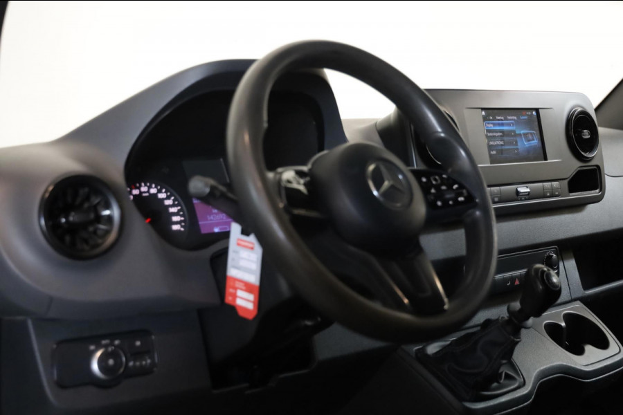 Mercedes-Benz Sprinter 314 CDI L3/H2 CAMERA NAVI MBUX EURO6 2020 LEASE v/a €187,- inruil mogelijk Mercedes-Benz Sprinter 314 CDI L3/H2 CAMERA NAVI MBUX EURO6 2020 LEASE v/a €187,- inruil mogelijk