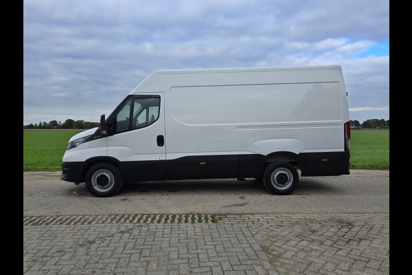 Iveco Daily 35S14V 2.3 352L H2 L2L H2 - 140 Pk - Euro 6 - Airco - Cruise Control