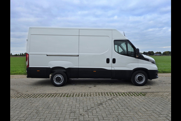 Iveco Daily 35S14V 2.3 352L H2 L2L H2 - 140 Pk - Euro 6 - Airco - Cruise Control