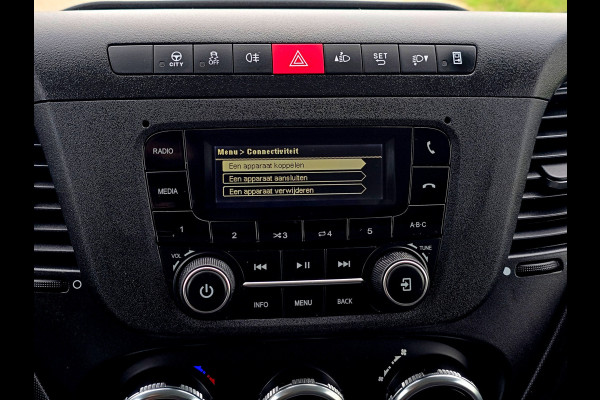 Iveco Daily 35S14V 2.3 352L H2 L2L H2 - 140 Pk - Euro 6 - Airco - Cruise Control