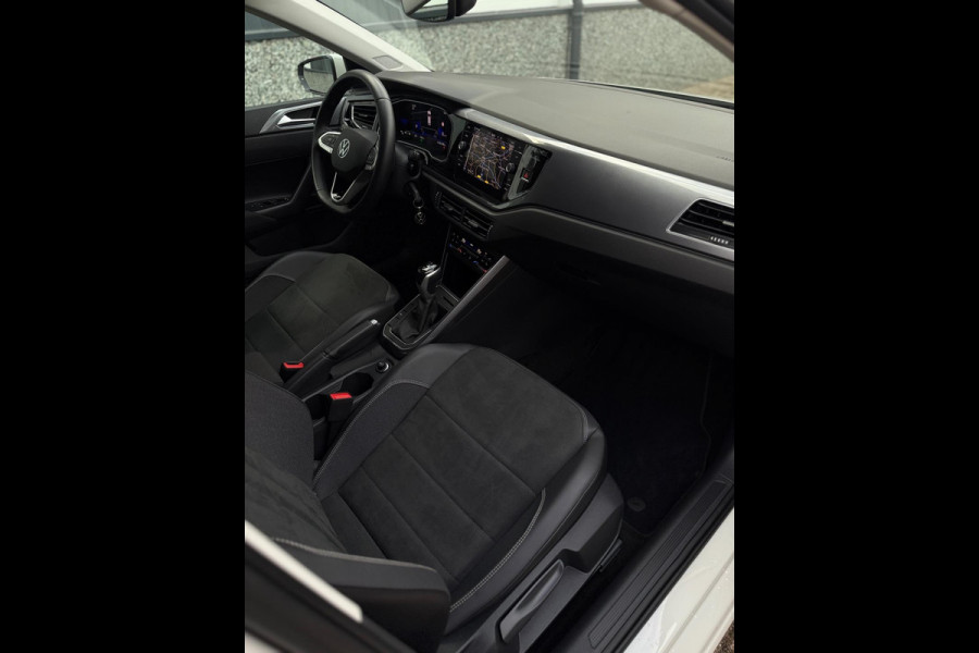 Volkswagen Polo 1.0 TSI Edition CarPlay IQ Lights