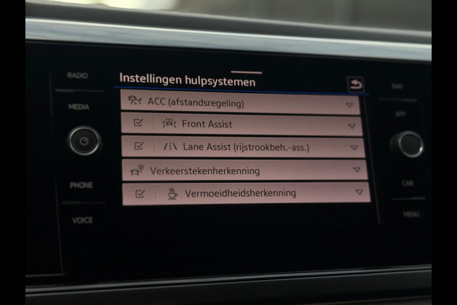 Volkswagen Polo 1.0 TSI Edition CarPlay IQ Lights