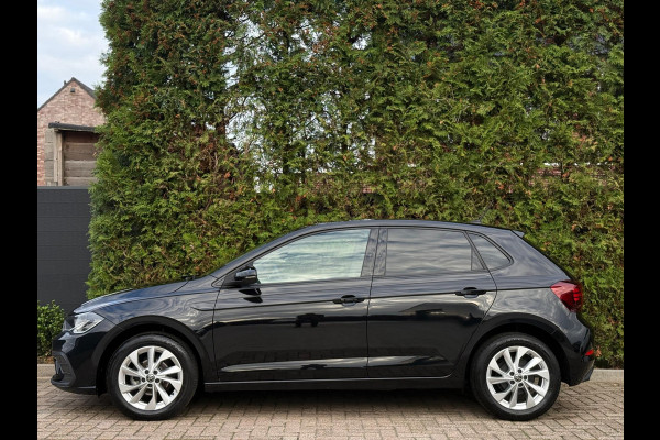 Volkswagen Polo 1.0 TSI Life CarPlay ACC Automaat Volkswagen Polo 1.0 TSI Life CarPlay ACC Automaat
