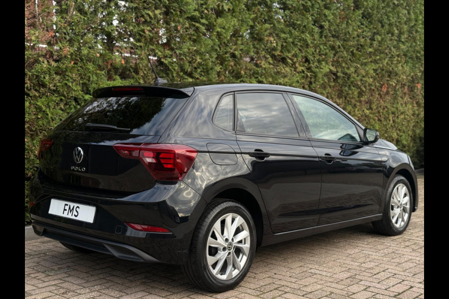 Volkswagen Polo 1.0 TSI Life CarPlay ACC Automaat Volkswagen Polo 1.0 TSI Life CarPlay ACC Automaat