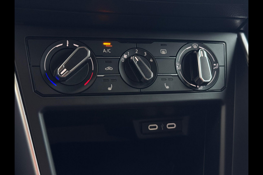 Volkswagen Polo 1.0 TSI Life CarPlay ACC Automaat Volkswagen Polo 1.0 TSI Life CarPlay ACC Automaat