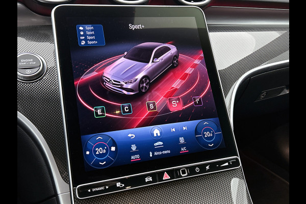 Mercedes-Benz C-Klasse 180 AMG Line Multispaaks lichtmetalen velgen 19 inch. Navigatie | parking support met camera achter | Inclusief 24 maanden MB Certified garantie voor Europa.