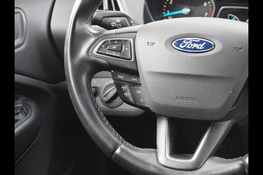 Ford Kuga 1.5 EcoBoost Titanium | Apple Carplay | Camera | Cruise Control | Trekhaak | Ford Kuga 1.5 EcoBoost Titanium | Apple Carplay | Camera | Cruise Control | Trekhaak |