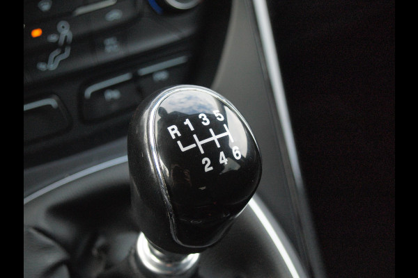 Ford Kuga 1.5 EcoBoost Titanium | Apple Carplay | Camera | Cruise Control | Trekhaak | Ford Kuga 1.5 EcoBoost Titanium | Apple Carplay | Camera | Cruise Control | Trekhaak |