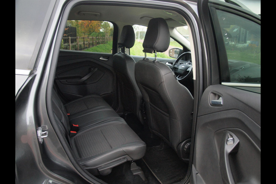 Ford Kuga 1.5 EcoBoost Titanium | Apple Carplay | Camera | Cruise Control | Trekhaak | Ford Kuga 1.5 EcoBoost Titanium | Apple Carplay | Camera | Cruise Control | Trekhaak |