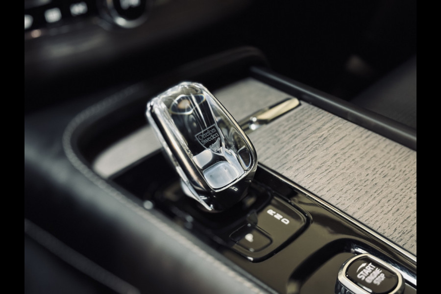 Volvo XC90 T8 Recharge AWD Inscription 7p. | Nappa | Panorama | Massage .