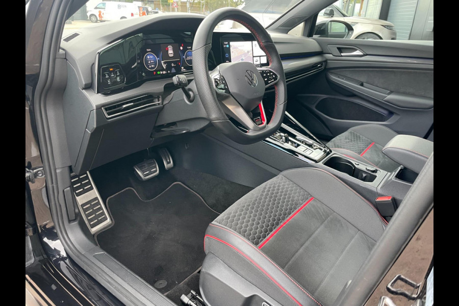 Volkswagen Golf 2.0 TSI GTI Clubsport IQ Panorama Garantie Dealer Onderhouden Volkswagen Golf 2.0 TSI GTI Clubsport IQ Panorama Garantie Dealer Onderhouden