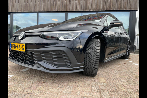 Volkswagen Golf 2.0 TSI GTI Clubsport IQ Panorama Garantie Dealer Onderhouden Volkswagen Golf 2.0 TSI GTI Clubsport IQ Panorama Garantie Dealer Onderhouden