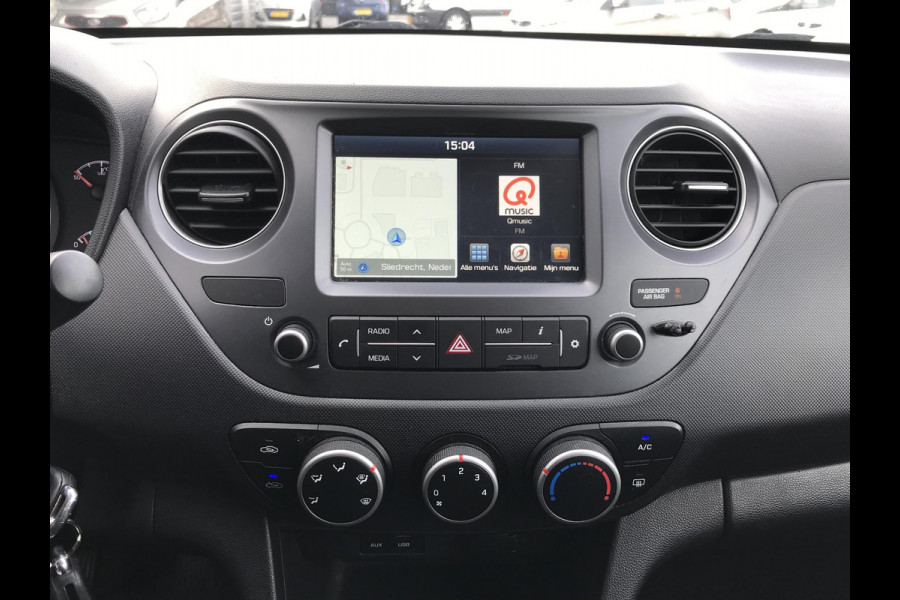 Hyundai i10 1.0i Comfort Navi Hyundai i10 1.0i Comfort Navi