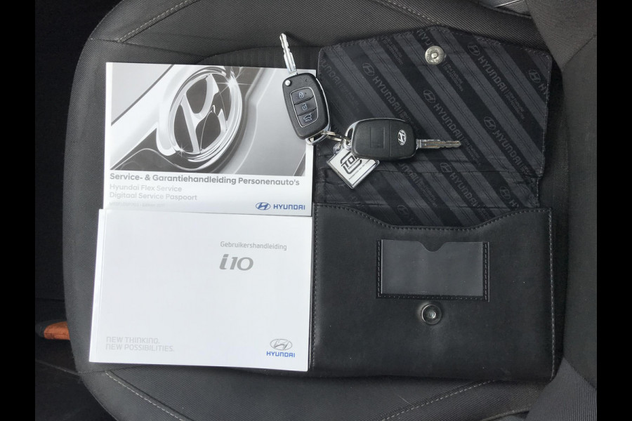 Hyundai i10 1.0i Comfort Navi Hyundai i10 1.0i Comfort Navi