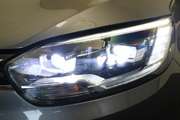 Renault Grand Scénic 1.3 TCe Bose 7p. |Pano|Navi| Renault Grand Scénic 1.3 TCe Bose 7p. |Pano|Navi|