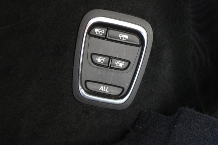 Renault Grand Scénic 1.3 TCe Bose 7p. |Pano|Navi| Renault Grand Scénic 1.3 TCe Bose 7p. |Pano|Navi|