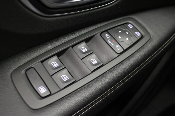 Renault Grand Scénic 1.3 TCe Bose 7p. |Pano|Navi| Renault Grand Scénic 1.3 TCe Bose 7p. |Pano|Navi|