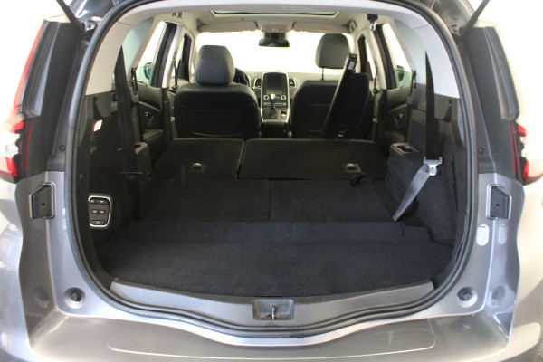 Renault Grand Scénic 1.3 TCe Bose 7p. |Pano|Navi| Renault Grand Scénic 1.3 TCe Bose 7p. |Pano|Navi|