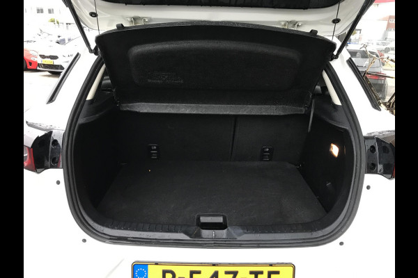 Mazda CX-3 2.0 SkyActiv-G 120 GT-M Mazda CX-3 2.0 SkyActiv-G 120 GT-M