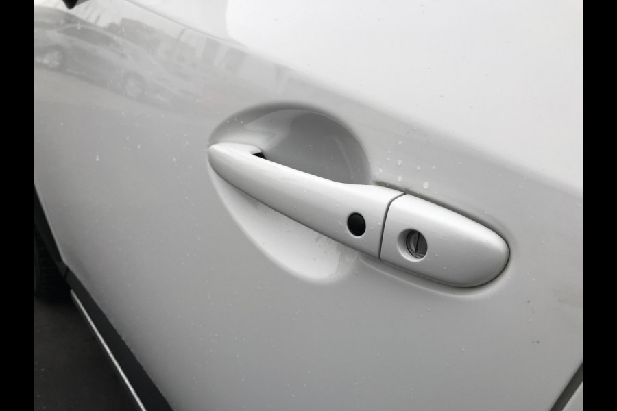 Mazda CX-3 2.0 SkyActiv-G 120 GT-M Mazda CX-3 2.0 SkyActiv-G 120 GT-M