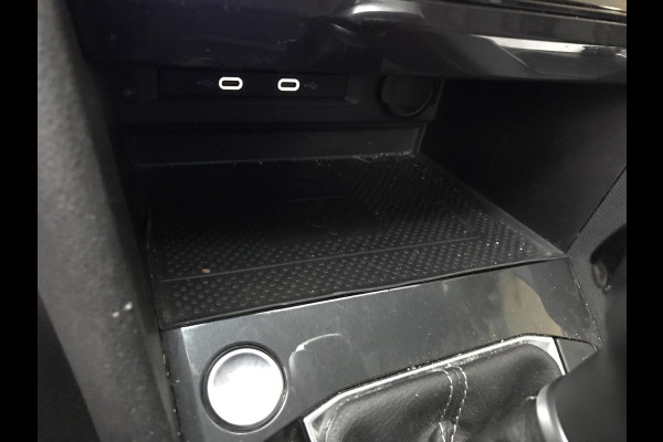 Volkswagen Tiguan 1.5 TSI R-Line Panoramadak Automaat