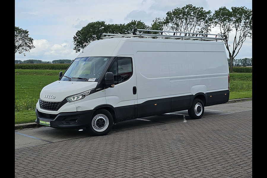 Iveco Daily 35S18HV 3.0 L5H3 ac automaat EURO6 cruisecontrol bluetooth carplay 3.0 ltr 3500 kg trekhaak Iveco Daily 35S18HV 3.0 L5H3 ac automaat EURO6 cruisecontrol bluetooth carplay 3.0 ltr 3500 kg trekhaak