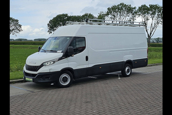 Iveco Daily 35S18HV 3.0 L5H3 ac automaat EURO6 cruisecontrol bluetooth carplay 3.0 ltr 3500 kg trekhaak Iveco Daily 35S18HV 3.0 L5H3 ac automaat EURO6 cruisecontrol bluetooth carplay 3.0 ltr 3500 kg trekhaak