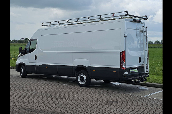 Iveco Daily 35S18HV 3.0 L5H3 ac automaat EURO6 cruisecontrol bluetooth carplay 3.0 ltr 3500 kg trekhaak Iveco Daily 35S18HV 3.0 L5H3 ac automaat EURO6 cruisecontrol bluetooth carplay 3.0 ltr 3500 kg trekhaak
