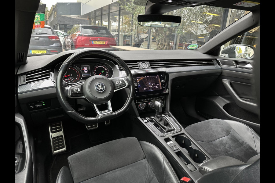 Volkswagen Arteon 2.0 TSI Business R R Line Panoramadak Adapt. Cruise LED Leer/Alcantara 18''LM Volkswagen Arteon 2.0 TSI Business R R Line Panoramadak Adapt. Cruise LED Leer/Alcantara 18''LM