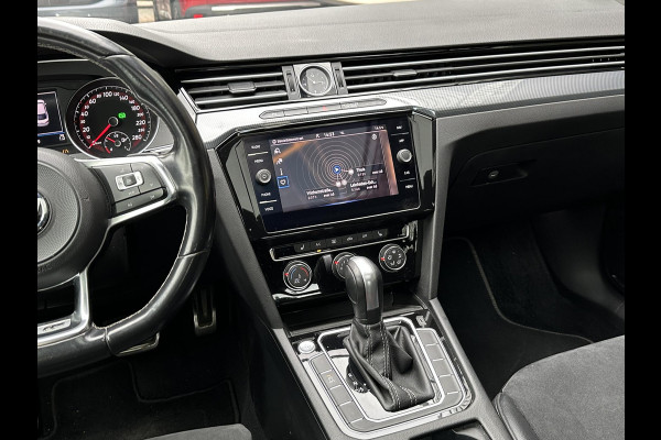 Volkswagen Arteon 2.0 TSI Business R R Line Panoramadak Adapt. Cruise LED Leer/Alcantara 18''LM Volkswagen Arteon 2.0 TSI Business R R Line Panoramadak Adapt. Cruise LED Leer/Alcantara 18''LM