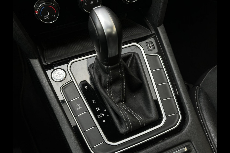 Volkswagen Arteon 2.0 TSI Business R R Line Panoramadak Adapt. Cruise LED Leer/Alcantara 18''LM Volkswagen Arteon 2.0 TSI Business R R Line Panoramadak Adapt. Cruise LED Leer/Alcantara 18''LM