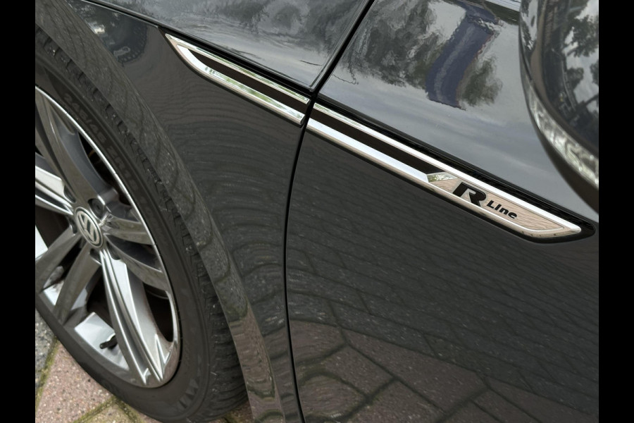 Volkswagen Arteon 2.0 TSI Business R R Line Panoramadak Adapt. Cruise LED Leer/Alcantara 18''LM Volkswagen Arteon 2.0 TSI Business R R Line Panoramadak Adapt. Cruise LED Leer/Alcantara 18''LM