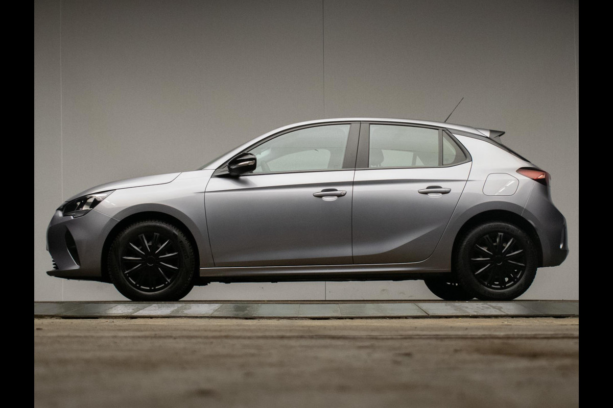 Opel Corsa 1.2 Edition Sport (APPLE CARPLAY,NAVI,LANE ASSIST,PDC,LED,CRUISE,ELEKTRISCH PAKKET,SPORTSTOELEN,NETTE STAAT) Opel Corsa 1.2 Edition Sport (APPLE CARPLAY,NAVI,LANE ASSIST,PDC,LED,CRUISE,ELEKTRISCH PAKKET,SPORTSTOELEN,NETTE STAAT)