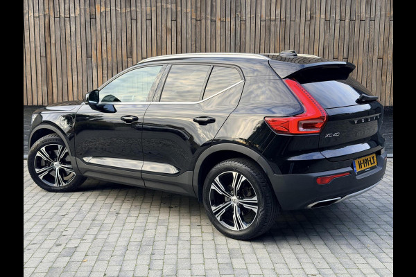 Volvo XC40 1.5 T5 Twin Engine Inscription Automaat | Leren bekleding | LED verlichting | Stoelverwarming | Getint glas | 19 inch lichtmetal Volvo XC40 1.5 T5 Twin Engine Inscription Automaat | Leren bekleding | LED verlichting | Stoelverwarming | Getint glas | 19 inch lichtmetal