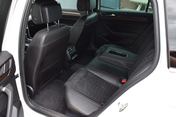 Volkswagen Passat 1.4 TSI 150pk DSG R-line | BTW | Virtual | Camera Volkswagen Passat 1.4 TSI 150pk DSG R-line | BTW | Virtual | Camera