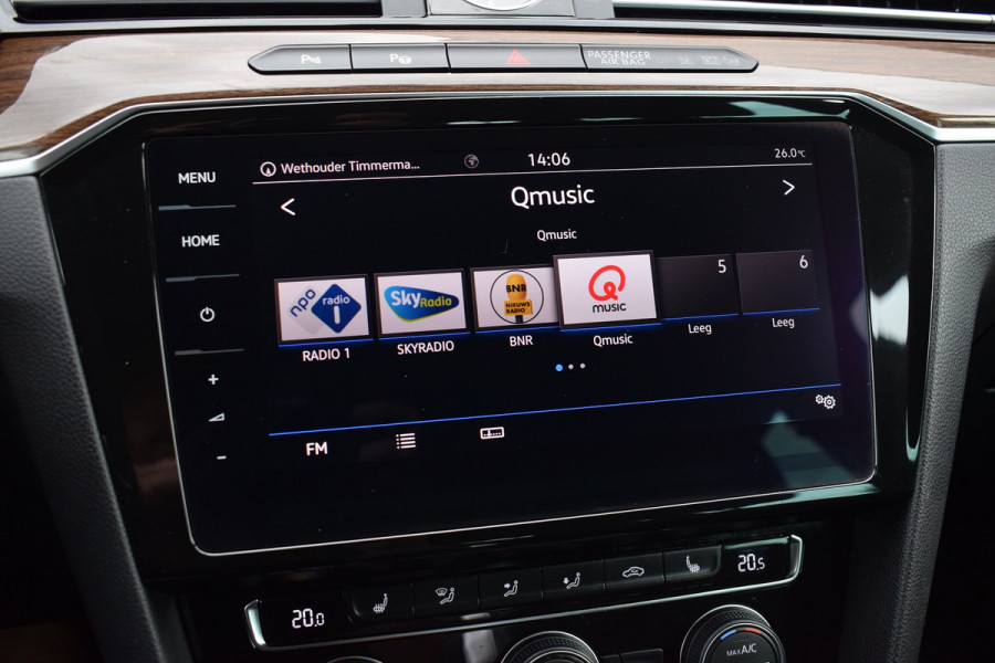 Volkswagen Passat 1.4 TSI 150pk DSG R-line | BTW | Virtual | Camera Volkswagen Passat 1.4 TSI 150pk DSG R-line | BTW | Virtual | Camera