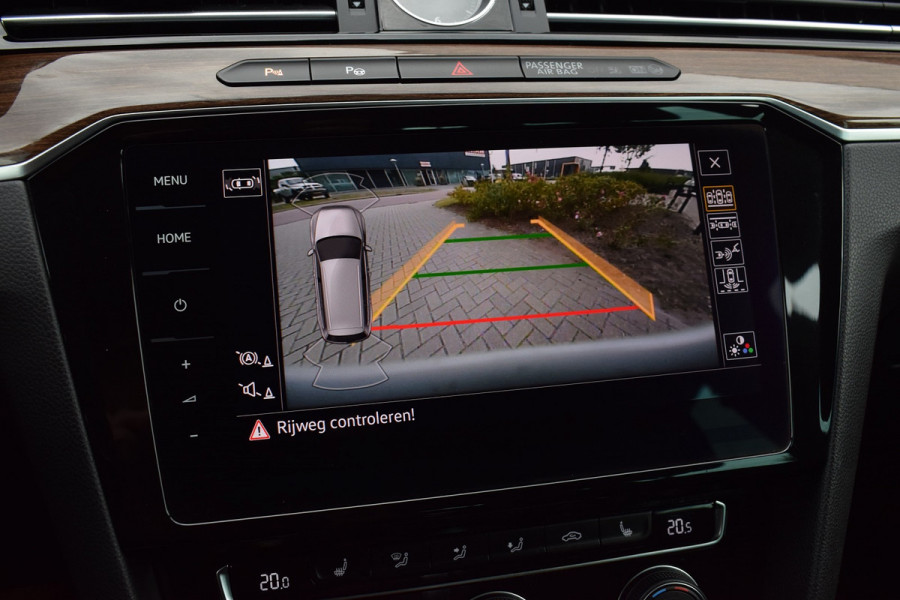 Volkswagen Passat 1.4 TSI 150pk DSG R-line | BTW | Virtual | Camera Volkswagen Passat 1.4 TSI 150pk DSG R-line | BTW | Virtual | Camera