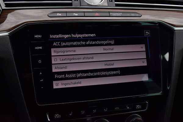 Volkswagen Passat 1.4 TSI 150pk DSG R-line | BTW | Virtual | Camera Volkswagen Passat 1.4 TSI 150pk DSG R-line | BTW | Virtual | Camera