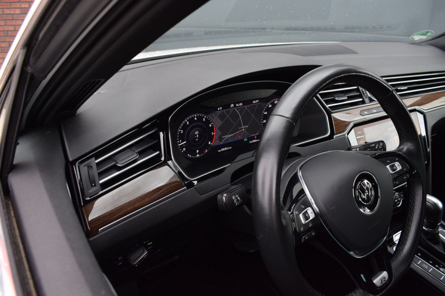 Volkswagen Passat 1.4 TSI 150pk DSG R-line | BTW | Virtual | Camera Volkswagen Passat 1.4 TSI 150pk DSG R-line | BTW | Virtual | Camera