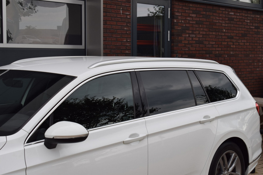 Volkswagen Passat 1.4 TSI 150pk DSG R-line | BTW | Virtual | Camera Volkswagen Passat 1.4 TSI 150pk DSG R-line | BTW | Virtual | Camera