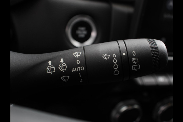 Renault Captur 1.0 TCe 90 Intens | Navigatie | Climate Control | Virtual Cockpit | Led | Parkeer sensoren | Cruise Control | Lichtmetalen velgen Renault Captur 1.0 TCe 90 Intens | Navigatie | Climate Control | Virtual Cockpit | Led | Parkeer sensoren | Cruise Control | Lichtmetalen velgen