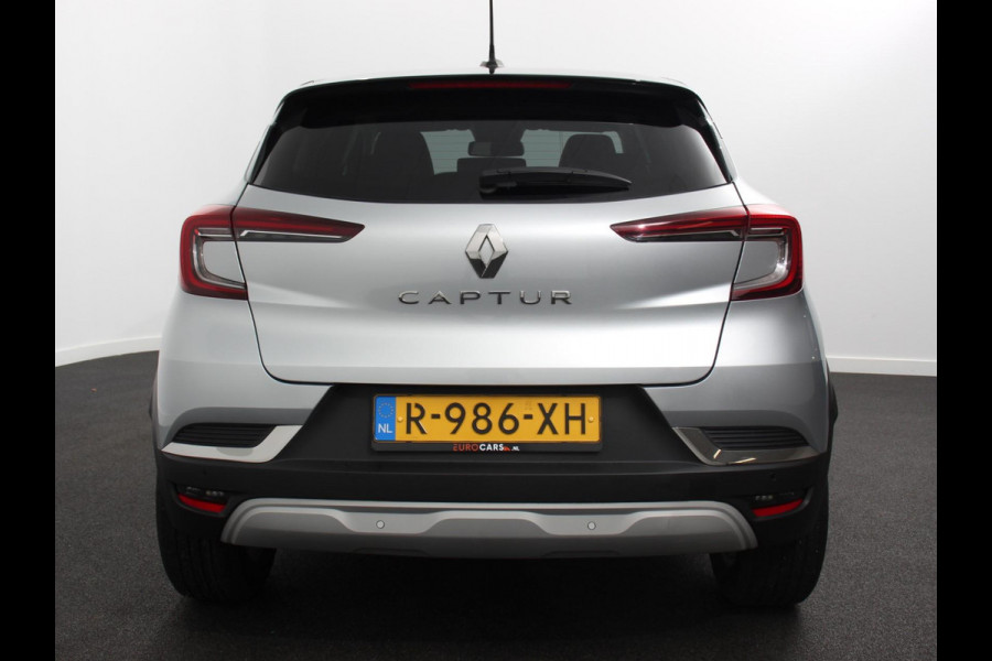 Renault Captur 1.0 TCe 90 Intens | Navigatie | Climate Control | Virtual Cockpit | Led | Parkeer sensoren | Cruise Control | Lichtmetalen velgen Renault Captur 1.0 TCe 90 Intens | Navigatie | Climate Control | Virtual Cockpit | Led | Parkeer sensoren | Cruise Control | Lichtmetalen velgen