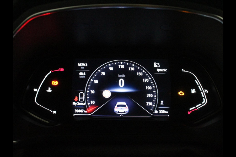 Renault Captur 1.0 TCe 90 Intens | Navigatie | Climate Control | Virtual Cockpit | Led | Parkeer sensoren | Cruise Control | Lichtmetalen velgen Renault Captur 1.0 TCe 90 Intens | Navigatie | Climate Control | Virtual Cockpit | Led | Parkeer sensoren | Cruise Control | Lichtmetalen velgen