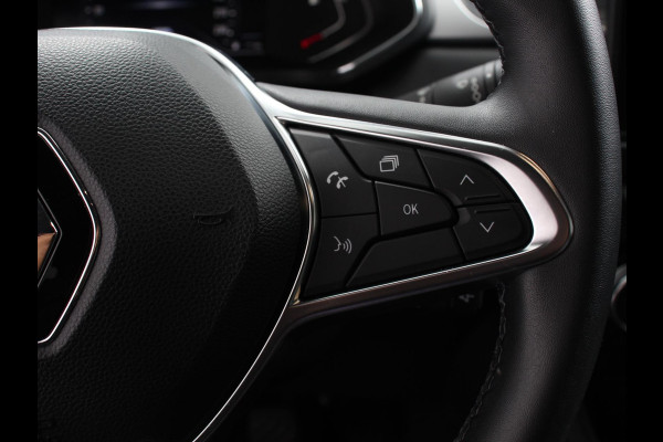 Renault Captur 1.0 TCe 90 Intens | Navigatie | Climate Control | Virtual Cockpit | Led | Parkeer sensoren | Cruise Control | Lichtmetalen velgen Renault Captur 1.0 TCe 90 Intens | Navigatie | Climate Control | Virtual Cockpit | Led | Parkeer sensoren | Cruise Control | Lichtmetalen velgen